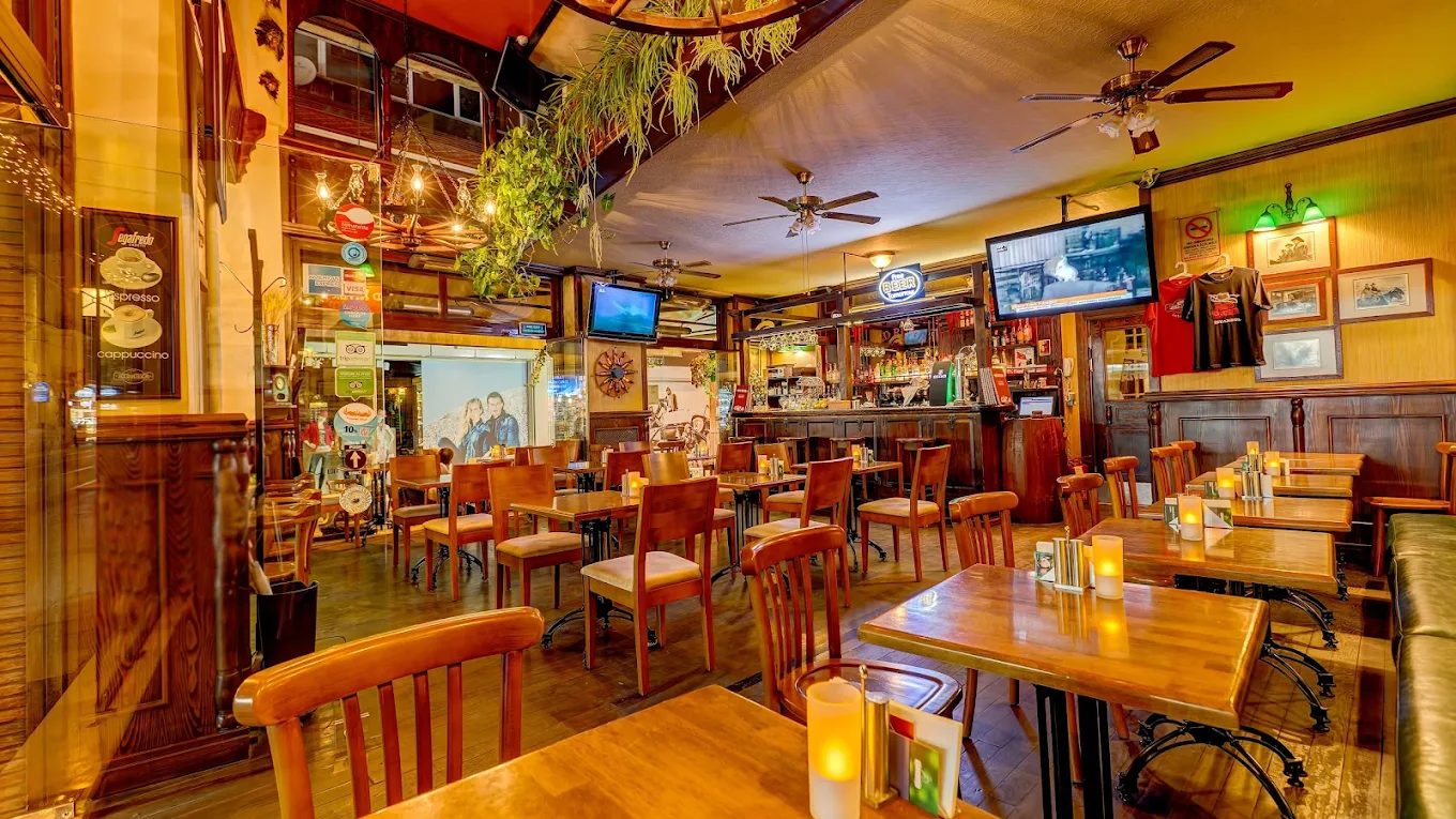Red River Bistro Pub