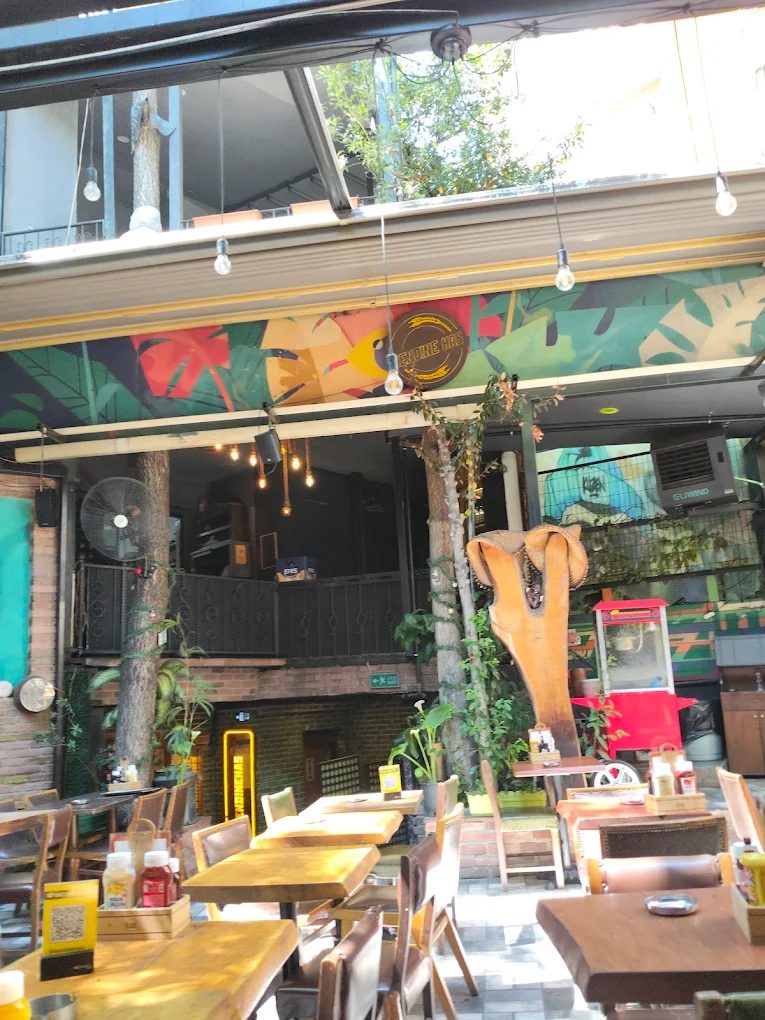 Küp Saklı Bahçe Kadıköy