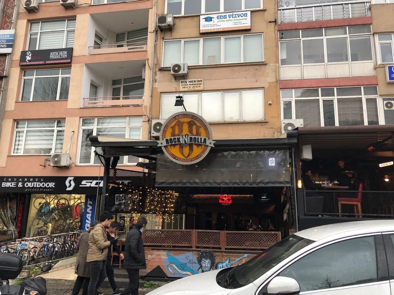 Rock N Rolla Beşiktaş