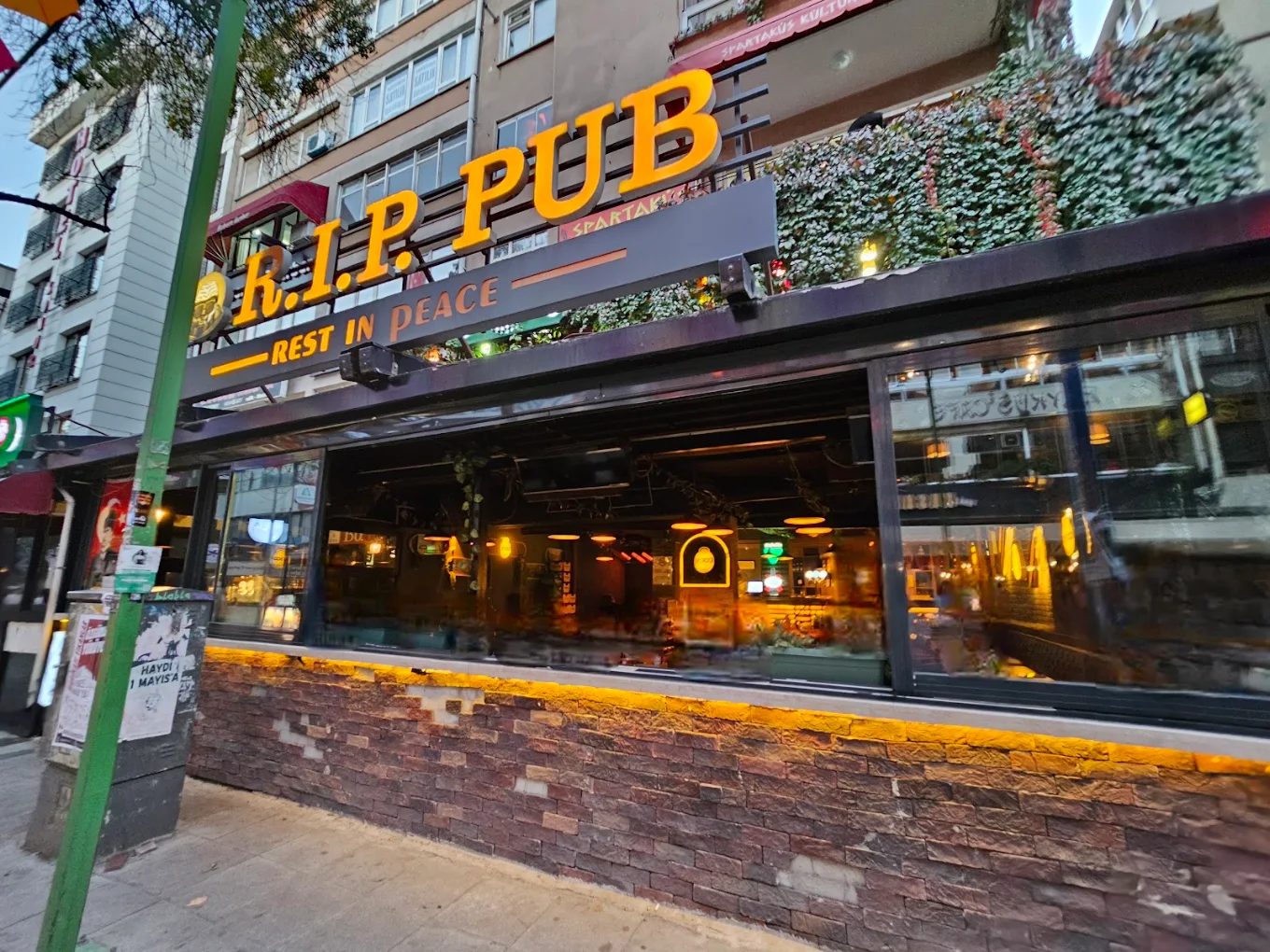 R.I.P. Pub