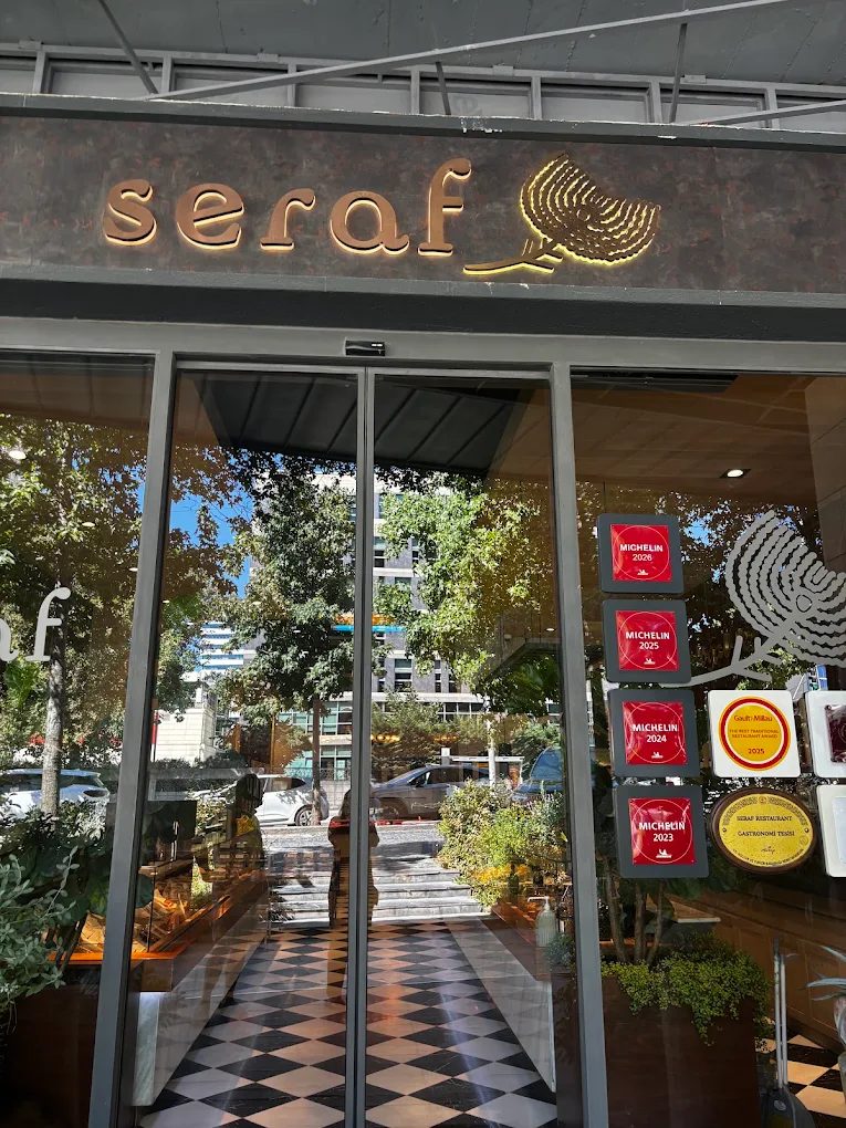 Seraf Restaurant