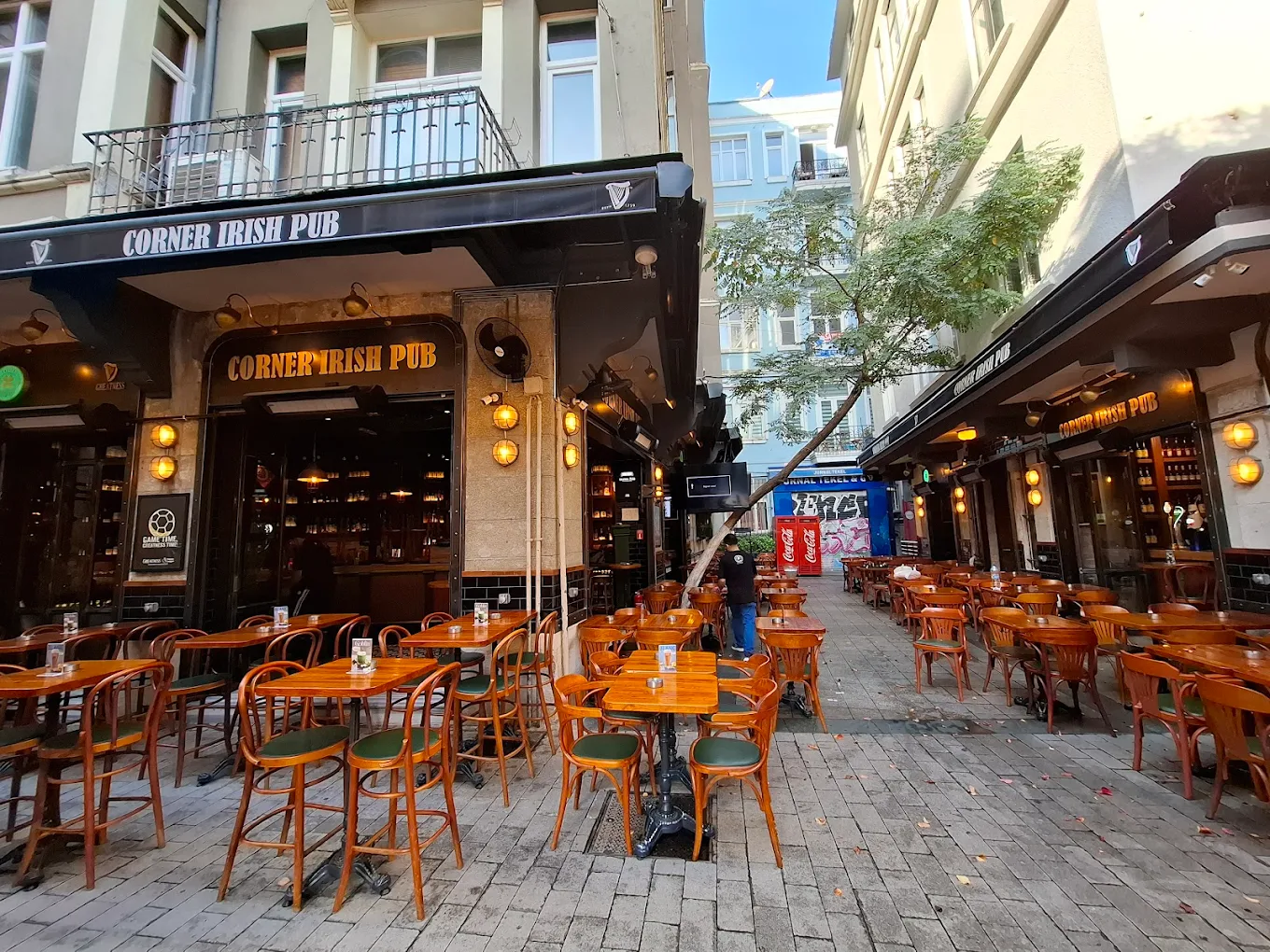 Corner Irish Pub Asmalı