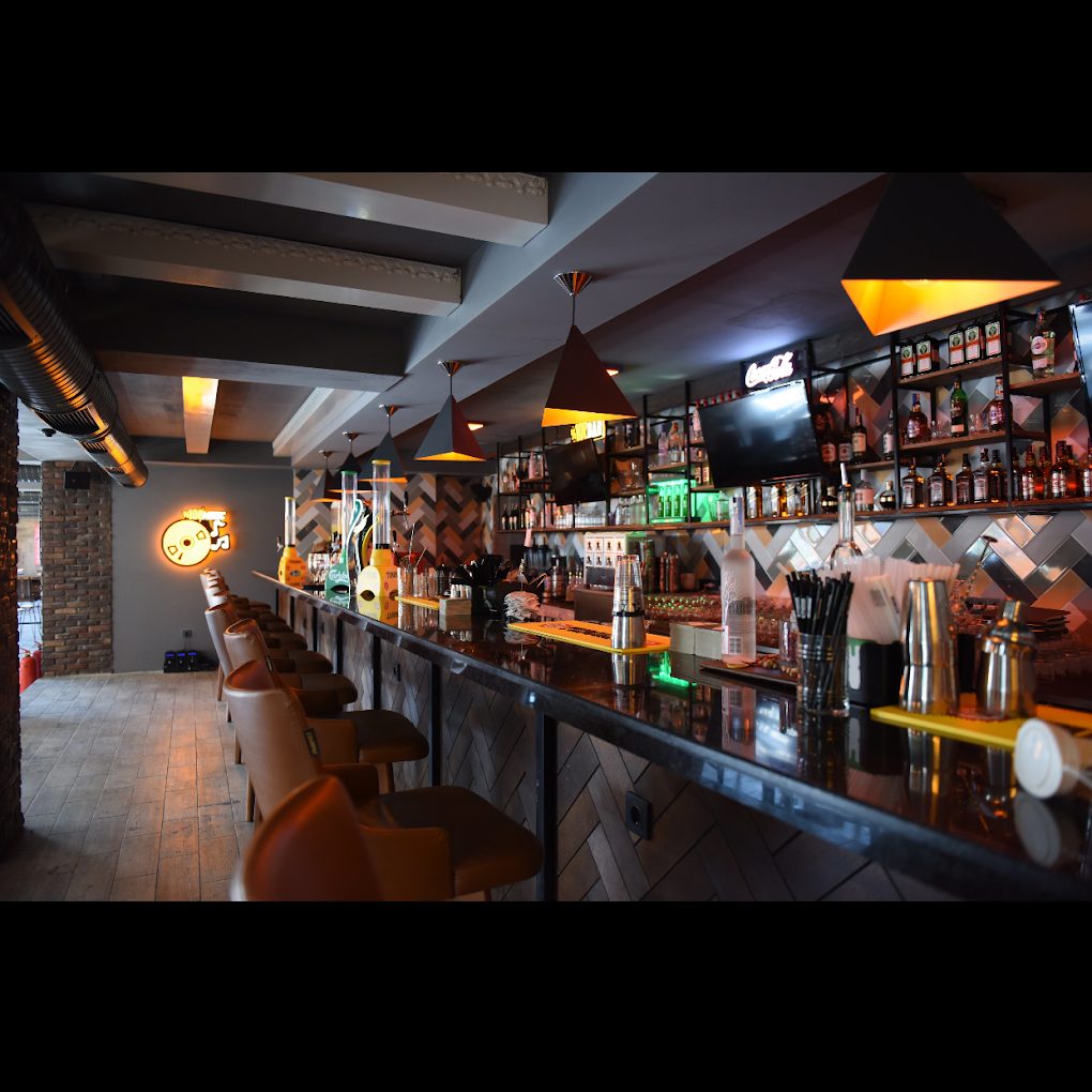 Brooklyn Pub & Lounge