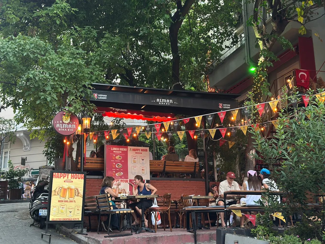 Alman Bira Evi Beyoğlu