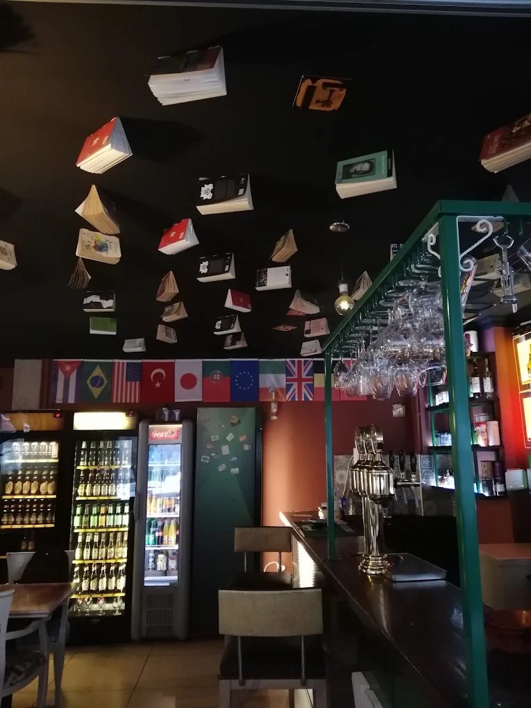 Andre Cafe&Pub